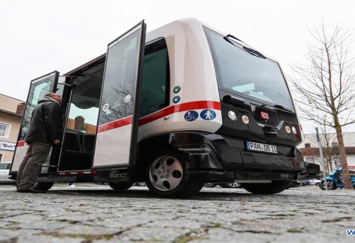 Bus Shuttle Tanpa Supir Ada di Jerman